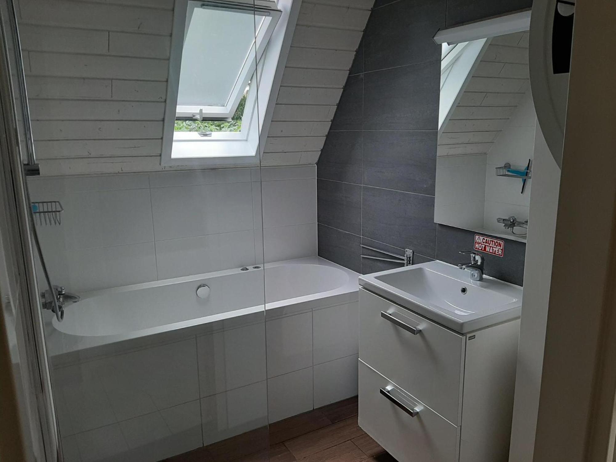Vijverzicht 218 Met Whirlpool Gramsbergen Exterior photo